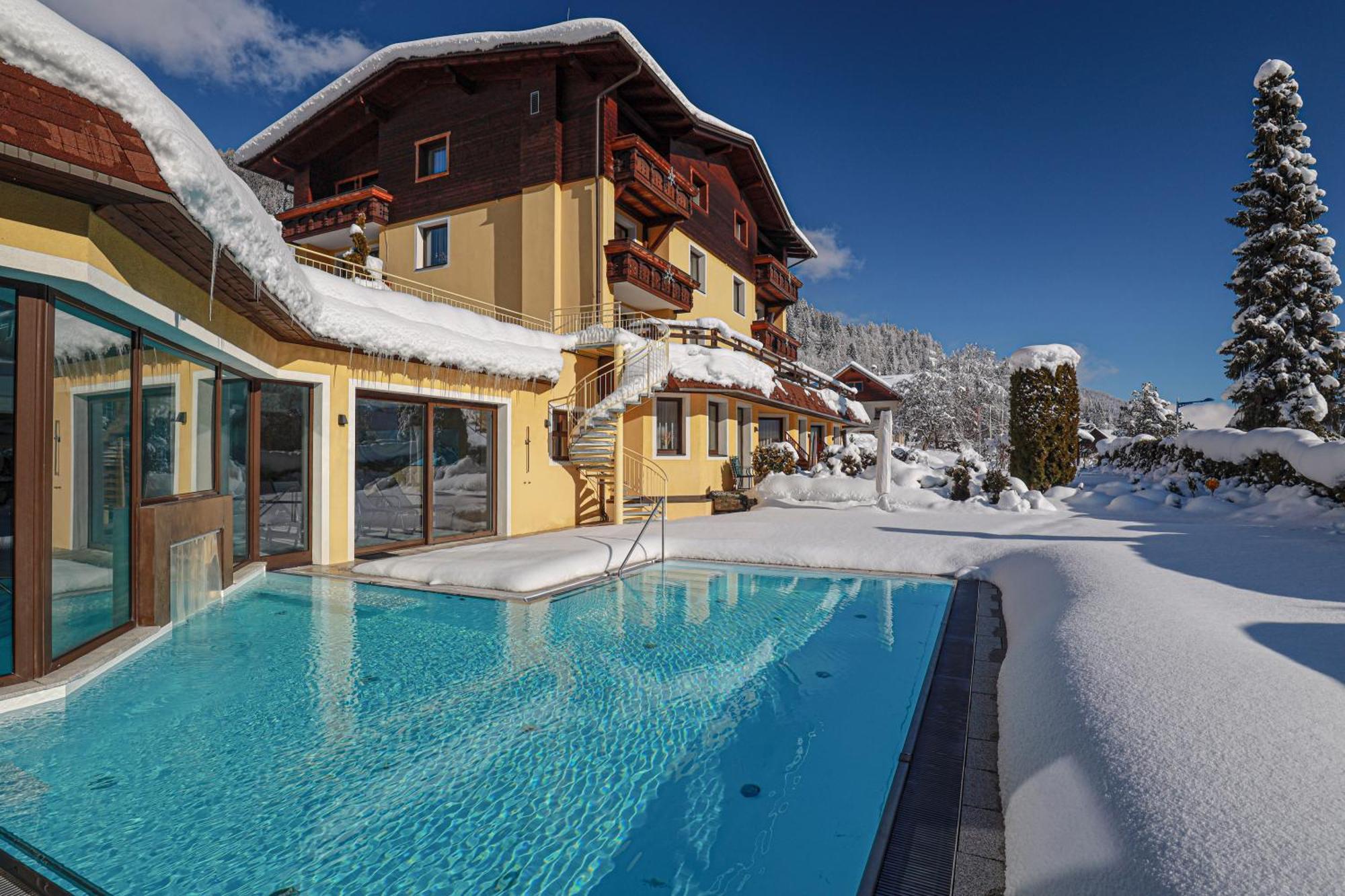 Alpine Spa Residence Bad Kleinkirchheim Exterior photo